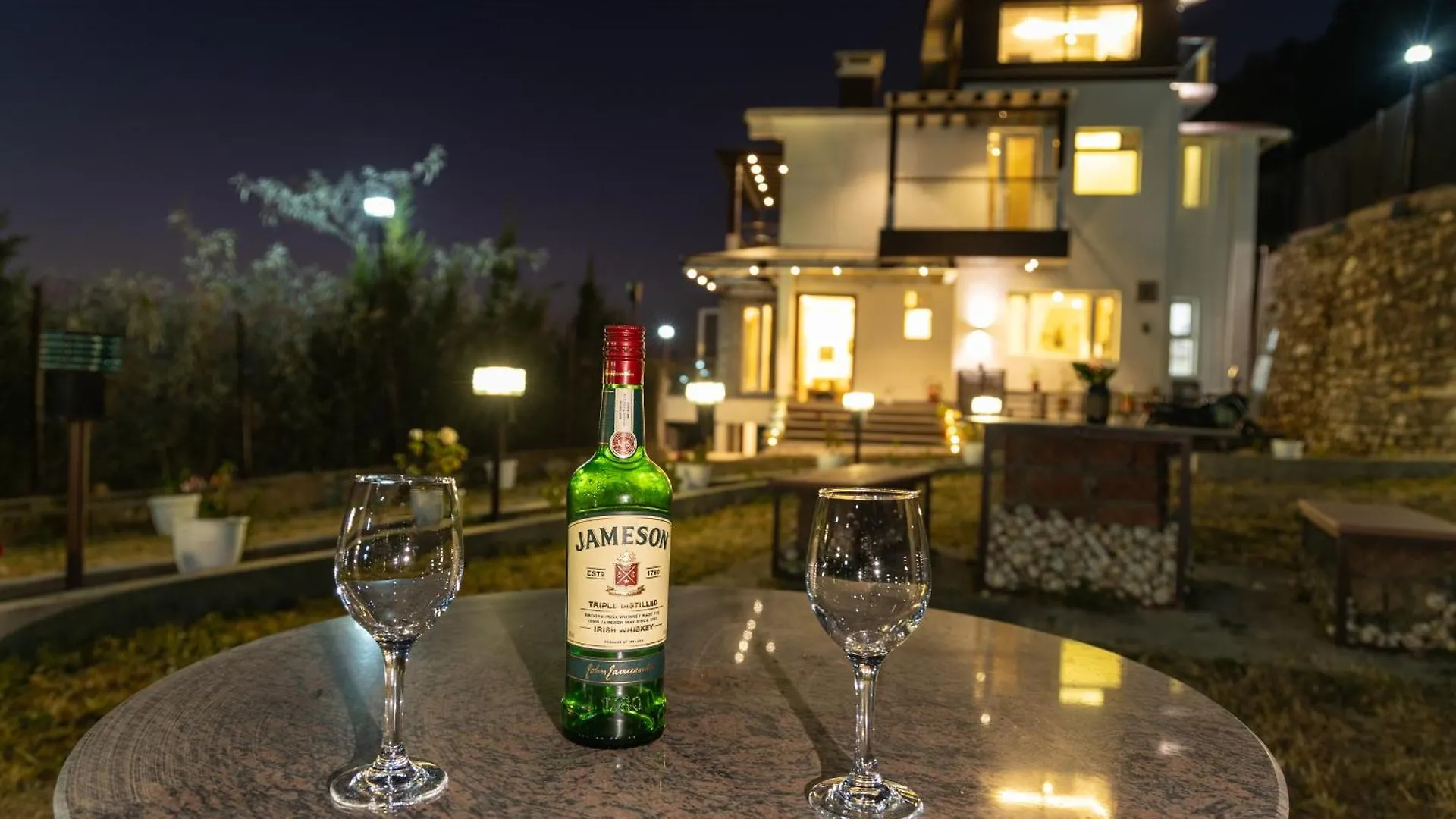Hostie Imperial Chalet-3 Bhk Mountain Villa, Chail Σίμλα Ινδία