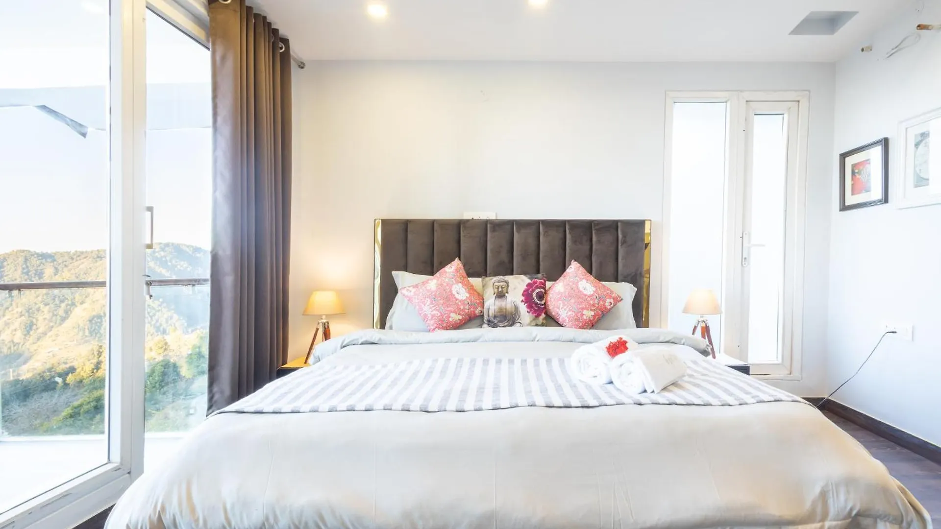Hostie Imperial Chalet-3 Bhk Mountain Villa, Chail Shimla